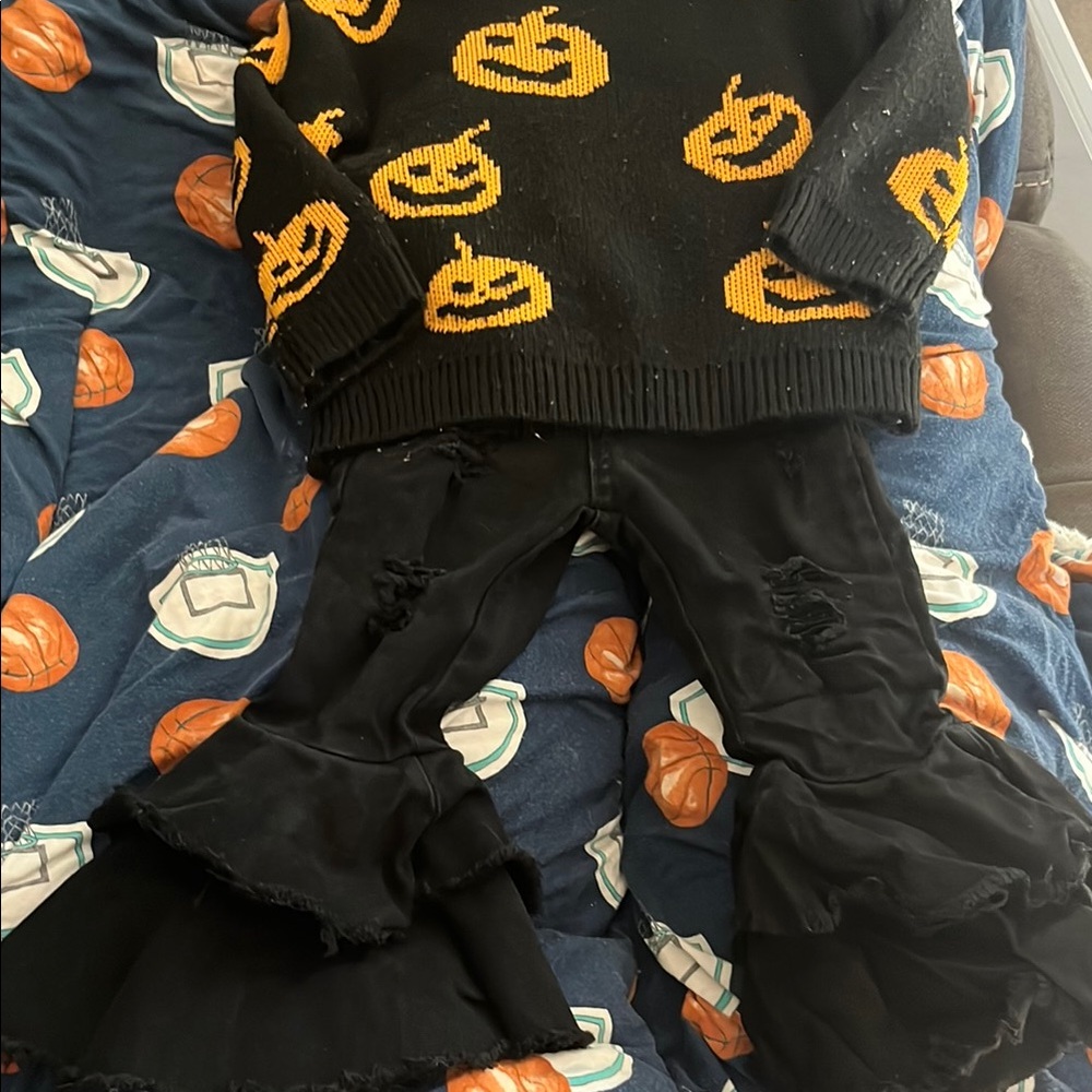 B20. Halloween Pumpkin Sweater and Ruffled Pants Set